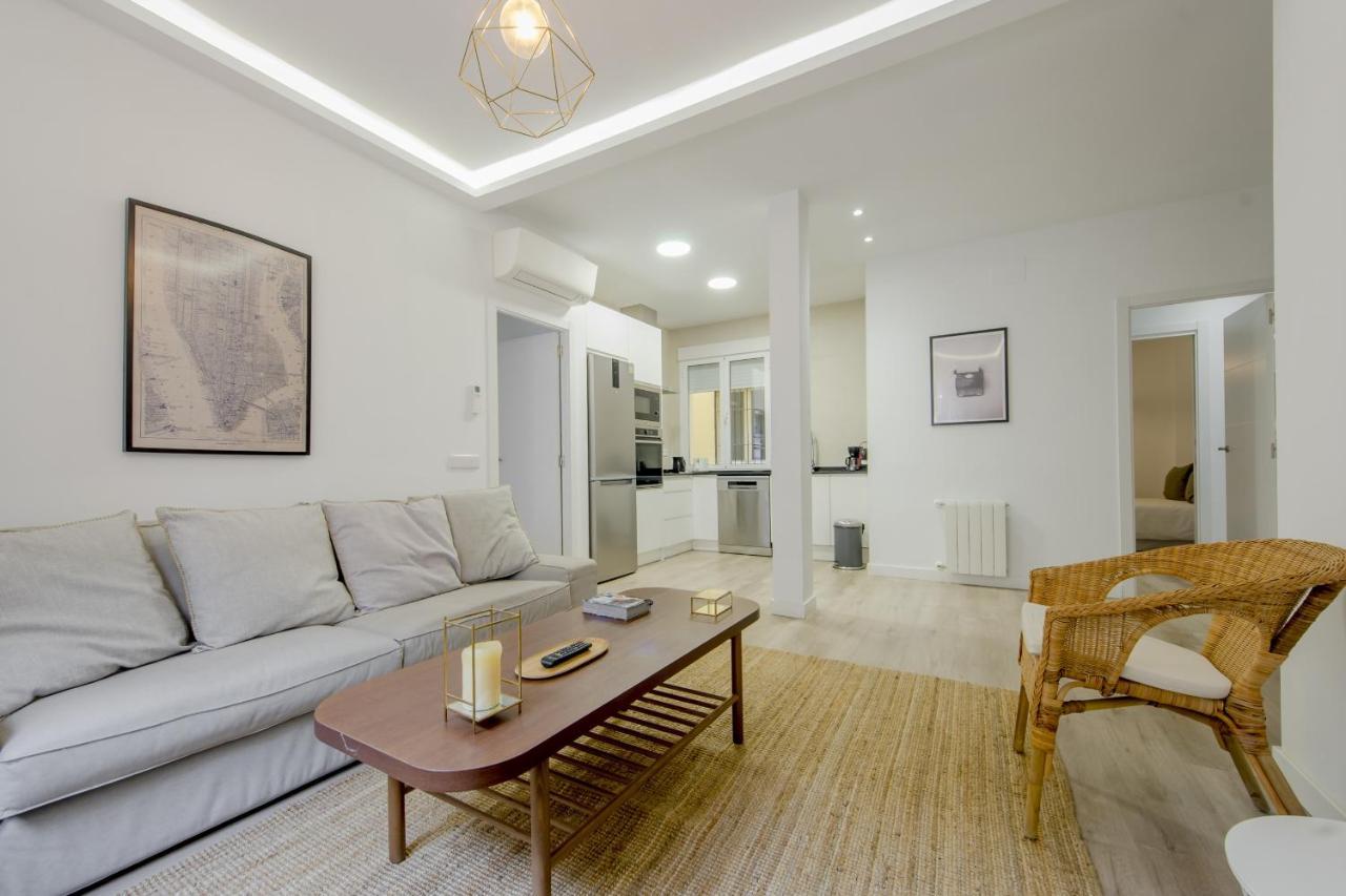 Elegante Apartamento En El Centro De Madrid Appartamento Esterno foto