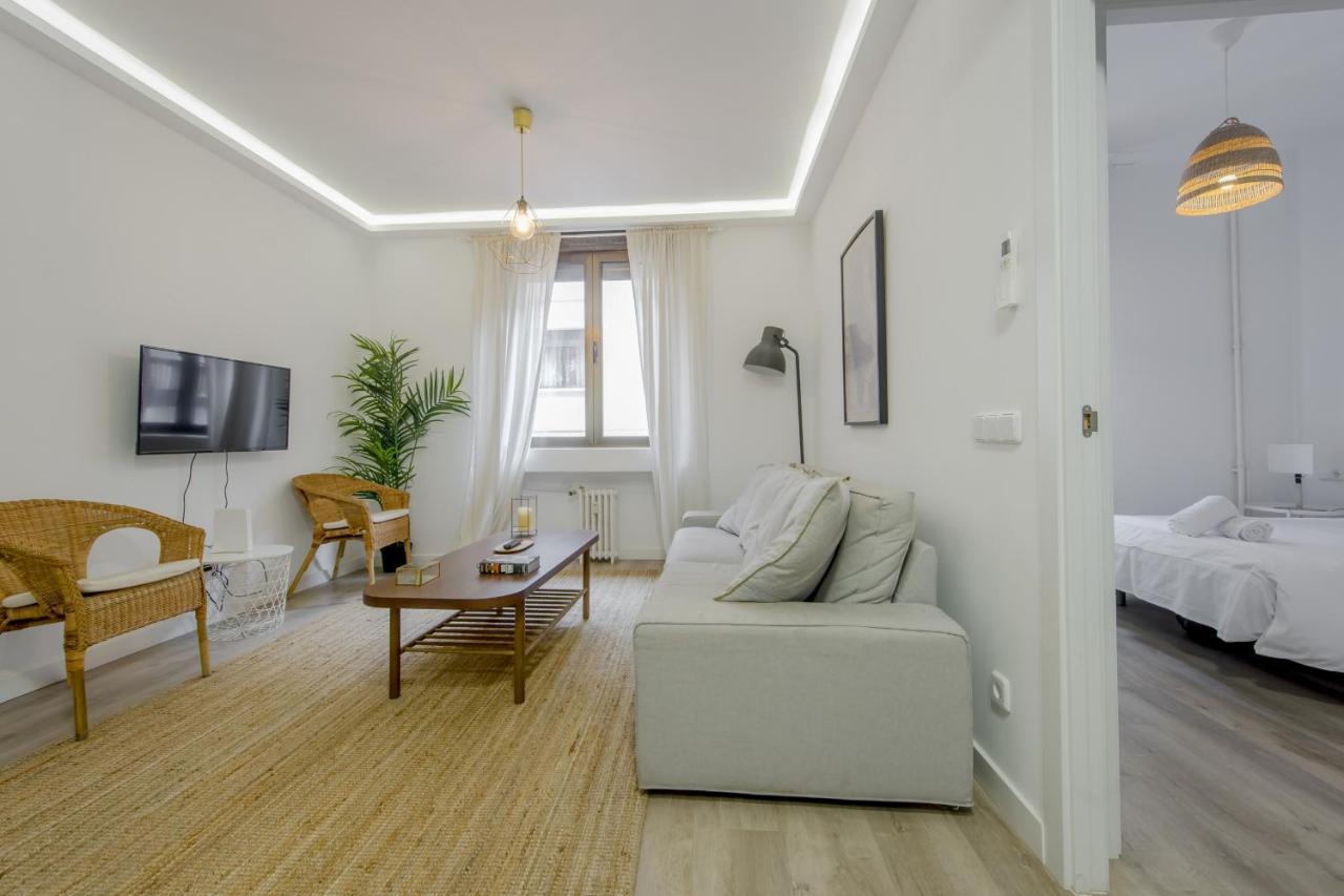 Elegante Apartamento En El Centro De Madrid Appartamento Esterno foto