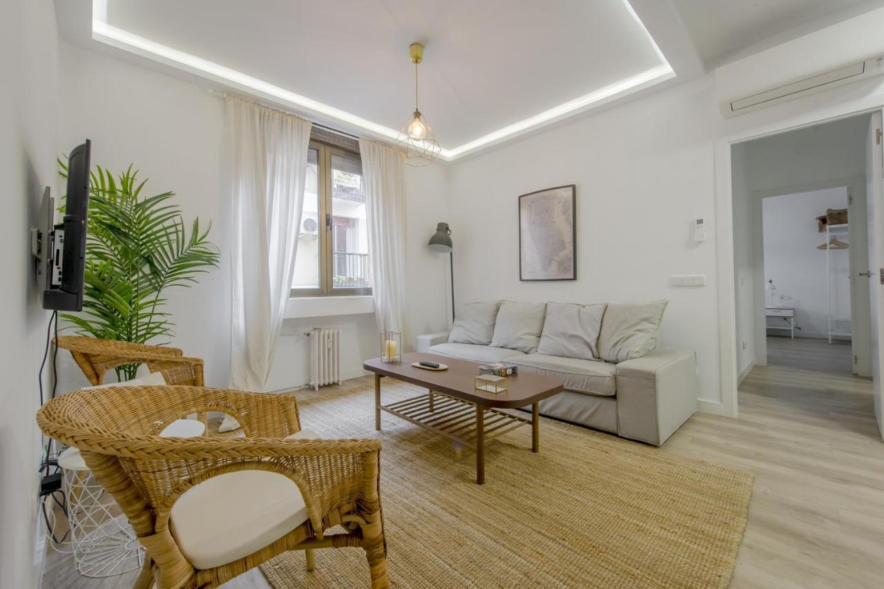 Elegante Apartamento En El Centro De Madrid Appartamento Esterno foto